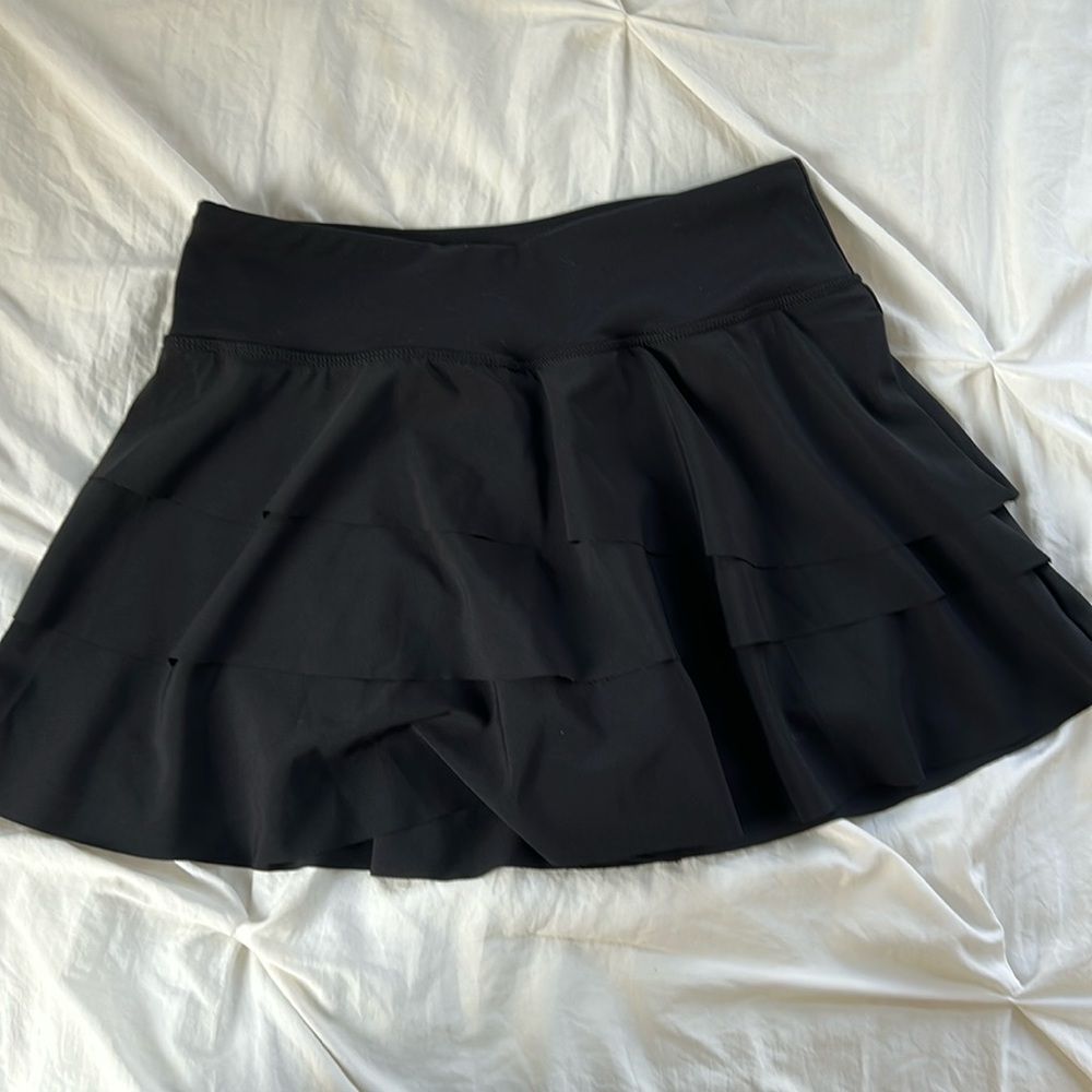 Black tennis skirt. Size small